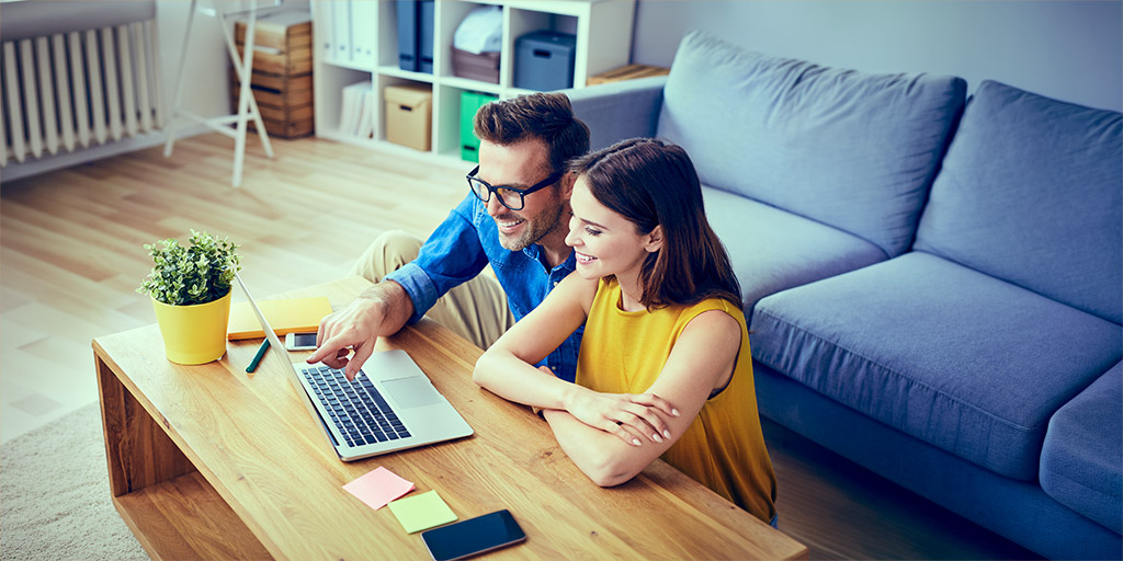 Kunden informieren sich online – Beratung zu Internet-, TV- und Telefonieanbietern auf dem Glasfasernetz von Wettingen4net